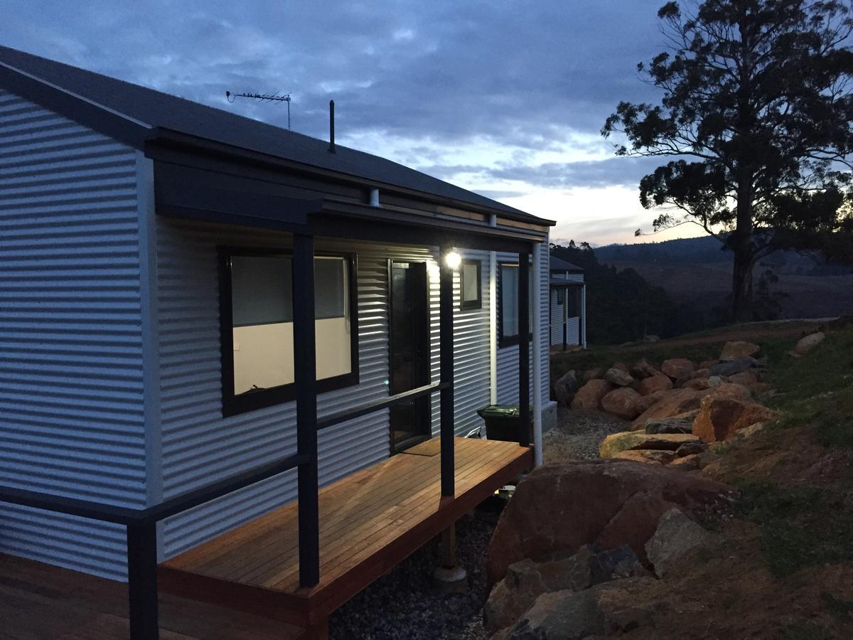 Manna Hill Farm Chalet